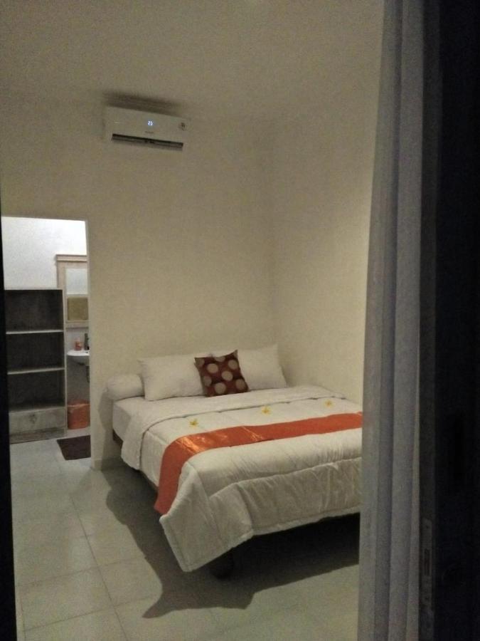Pondok Ayu Homestay Canggu Exteriör bild