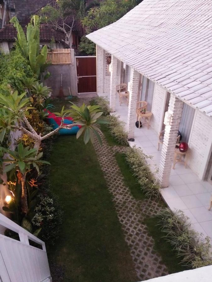 Pondok Ayu Homestay Canggu Exteriör bild